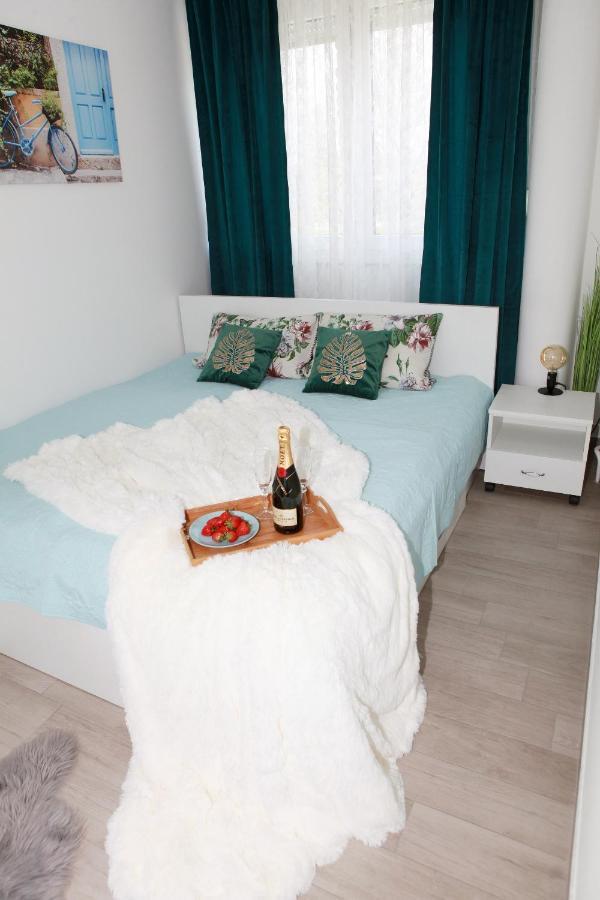 Apartman Lucija Karlovac Eksteriør billede