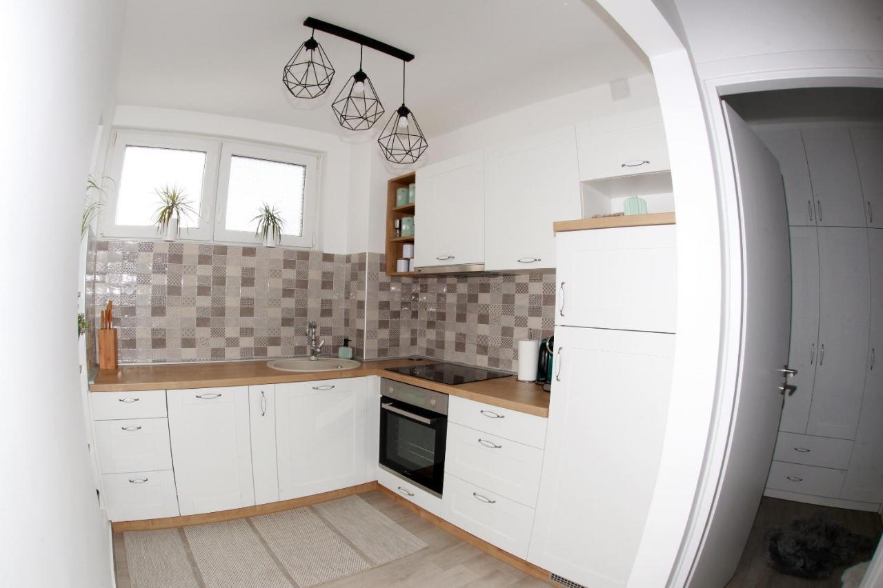 Apartman Lucija Karlovac Eksteriør billede